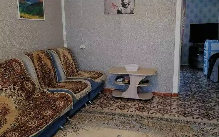 Октябрьская, 9
