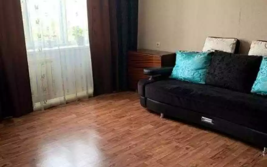 Энгельса, 19