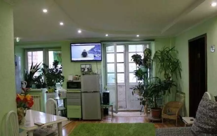 Дружбы Народов пр-кт, 32