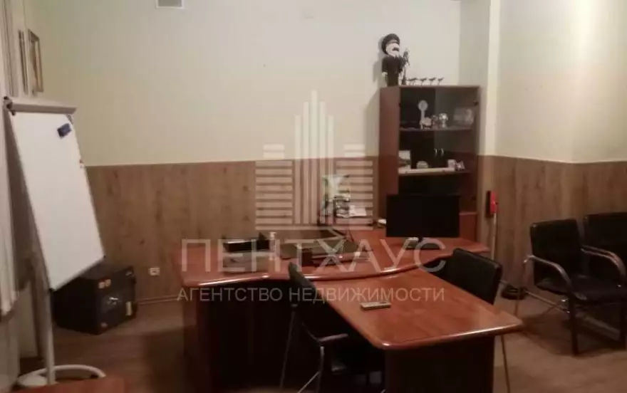 Строителей ул., 15