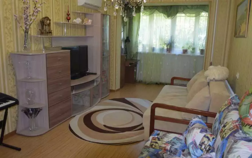Партизанская улица, 25