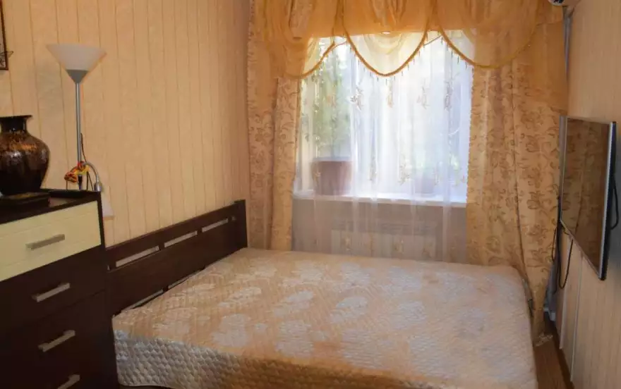 Партизанская улица, 25