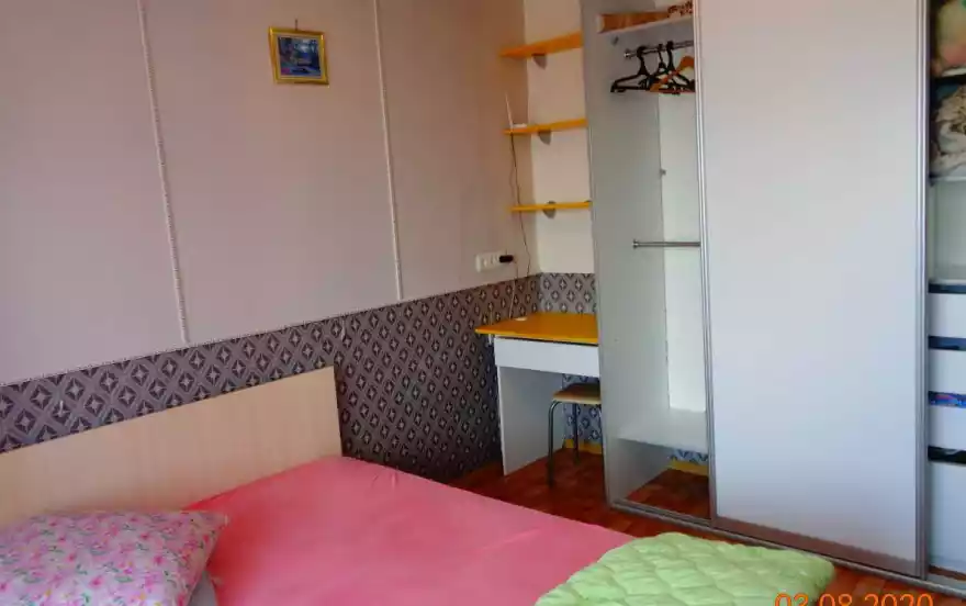 Учебная улица, 7