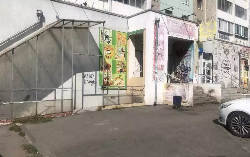 Кронштадтская улица, 32