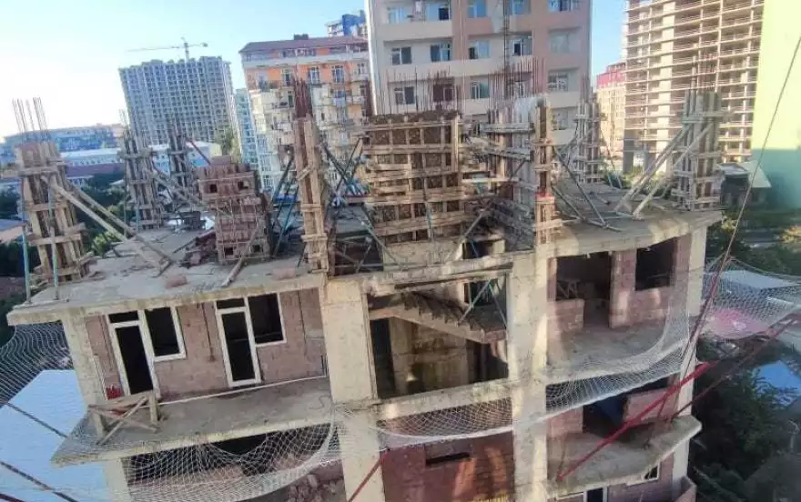 шоссе Аэропорта, 8