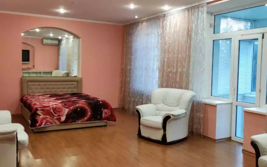 улица Айвазовского, 13