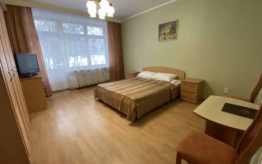 Заречная улица, 4