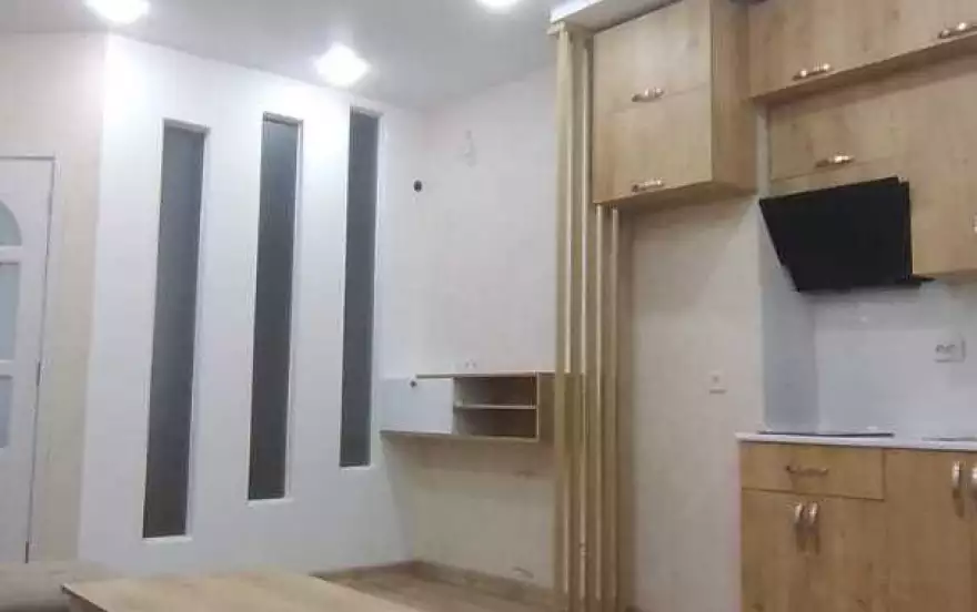 улица Тбел Абусеридзе, 5