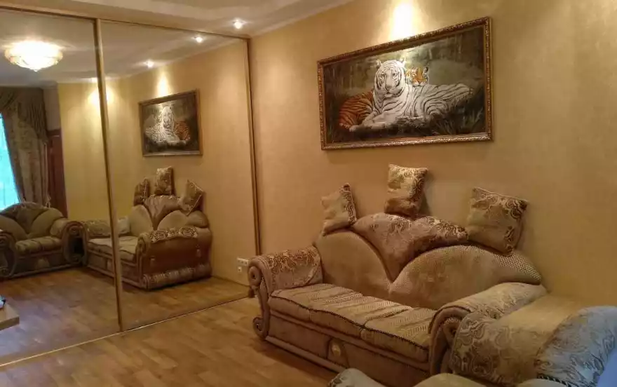 улица Павла Дыбенко, 12