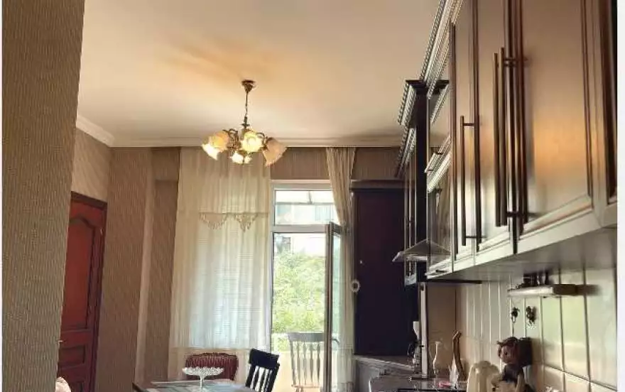 улица Напареули, 9
