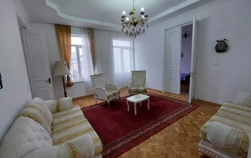 улица Г. Джибладзе, 3
