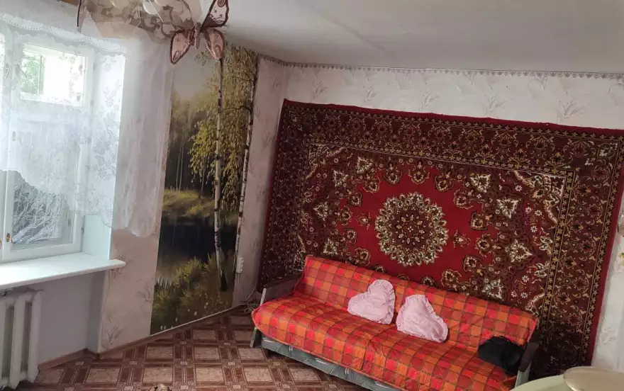 Мирный квартал, 15