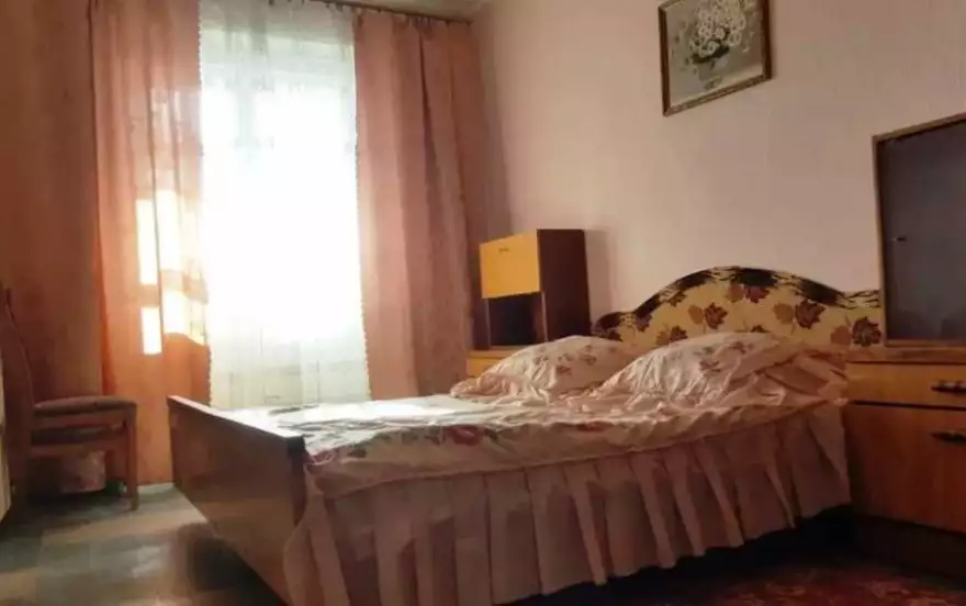 улица Науки, 11