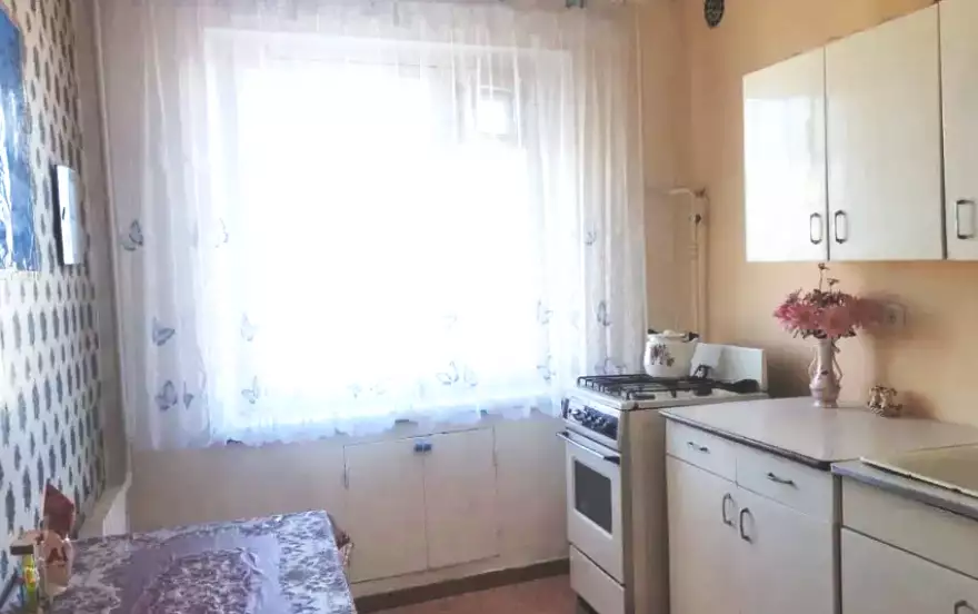 улица Науки, 11