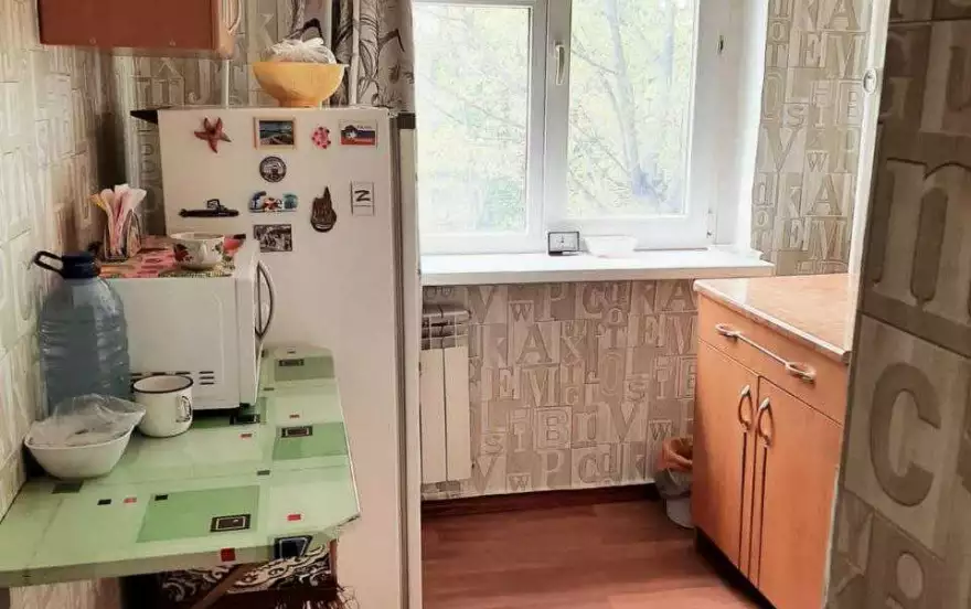 посёлок городского типа Катериновка / Юбилейное, улица Ленина, 8