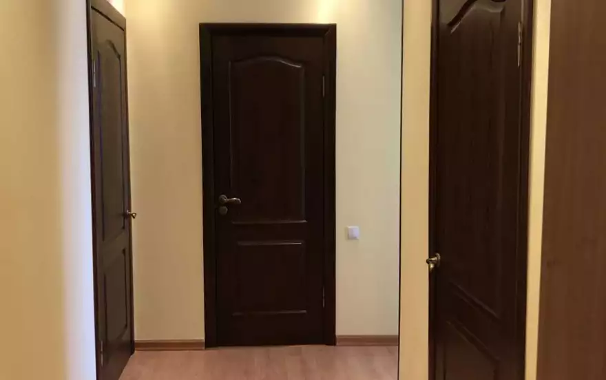 площадь Героев Великой Отечественной войны, 8