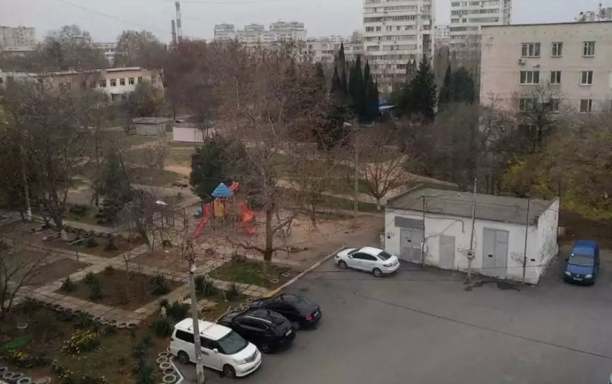 проспект Героев Сталинграда, 35