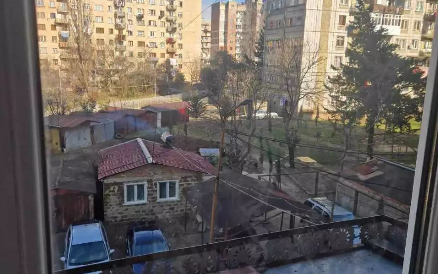 улица Гогебашвили, 19