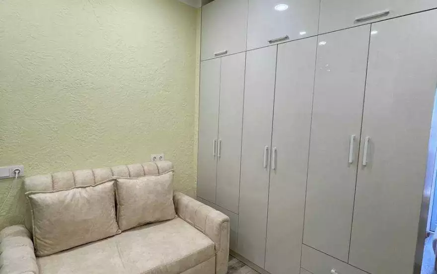 2-й тупик Ангиса, 8