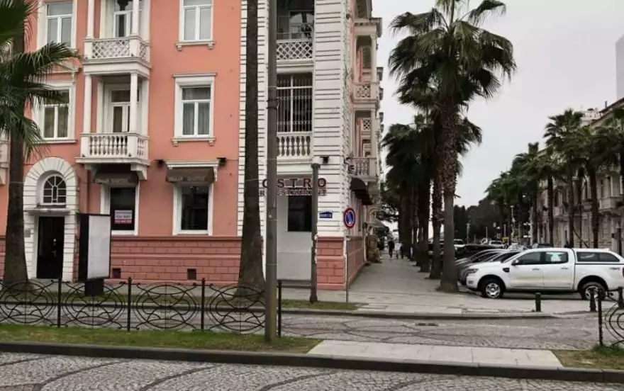 проспект Шота Руставели, 14
