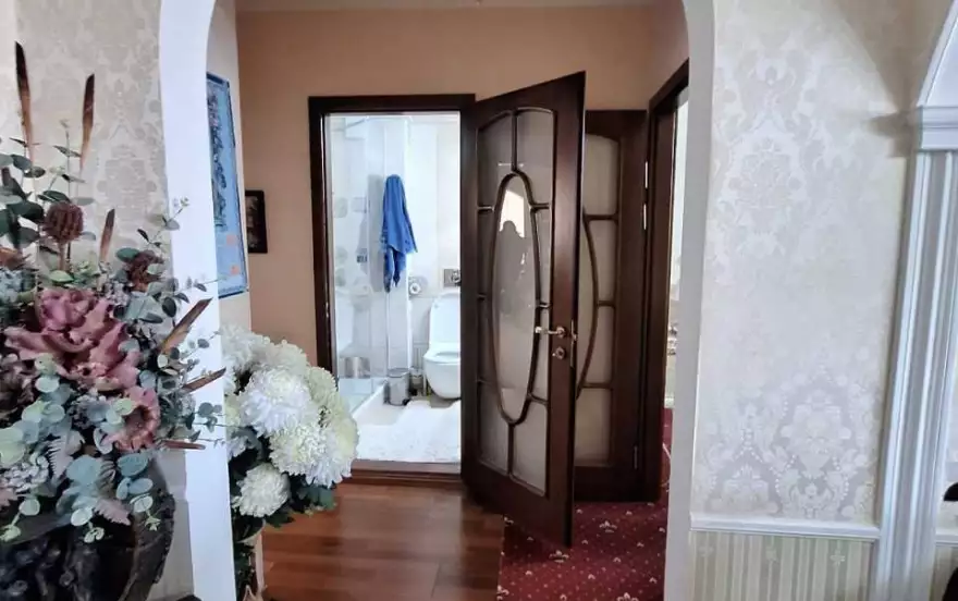 1-й микрорайон, 3