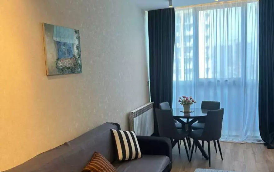 проспект Жиули Шартава, 32