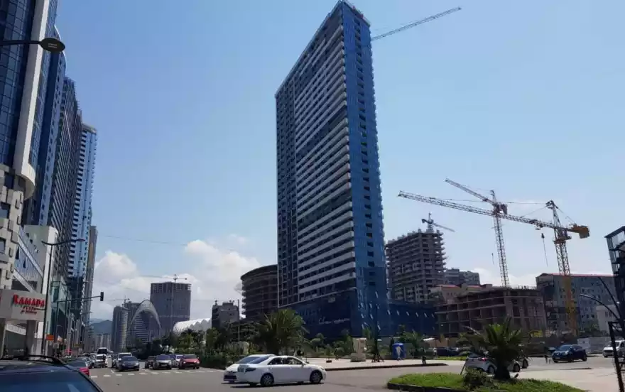 проспект Жиули Шартава, 7