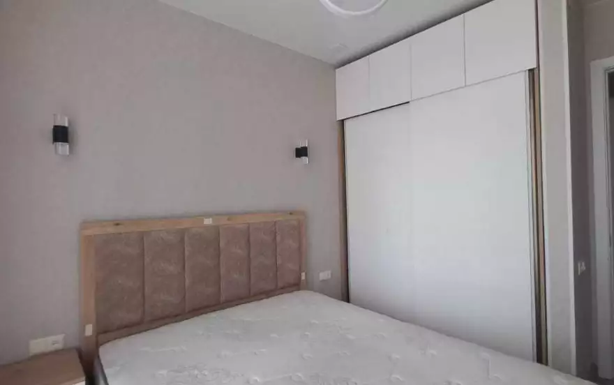 проспект Жиули Шартава, 7
