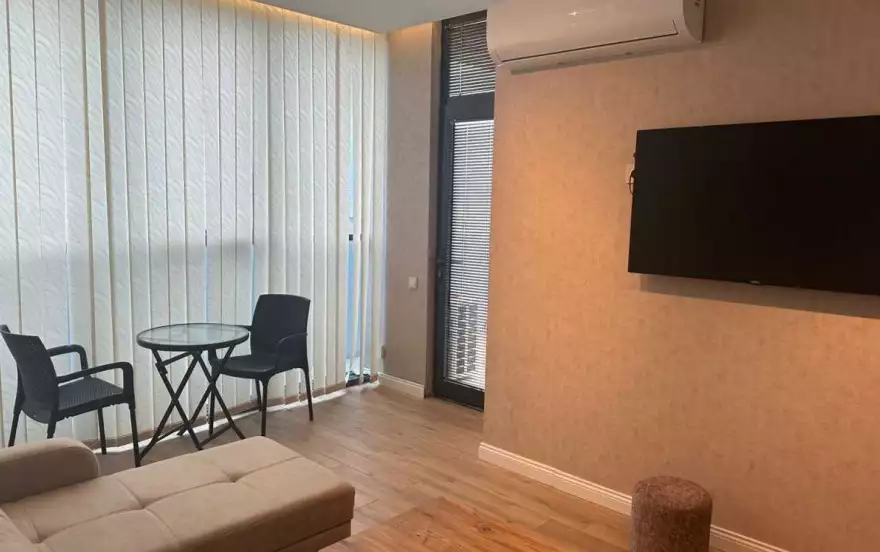 проспект Жиули Шартава, 32
