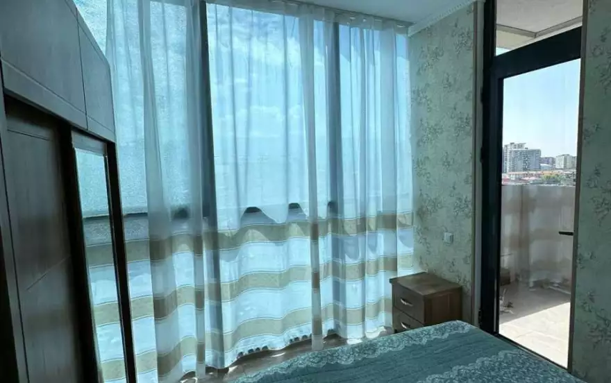 проспект Жиули Шартава, 32