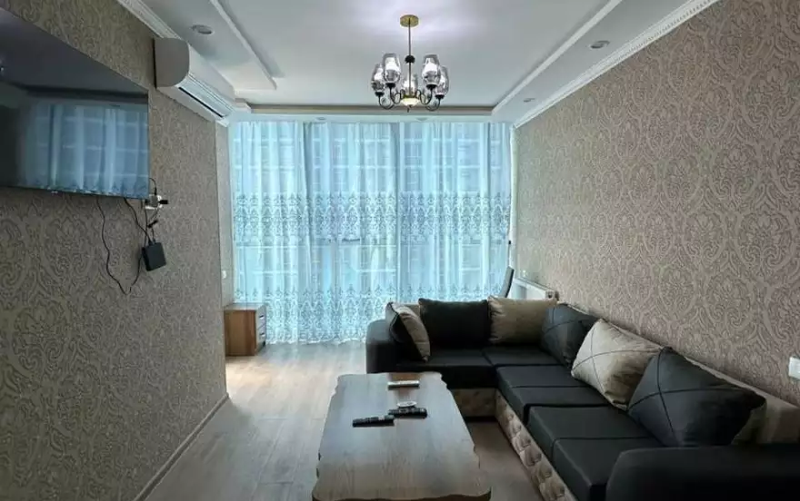 проспект Жиули Шартава, 32