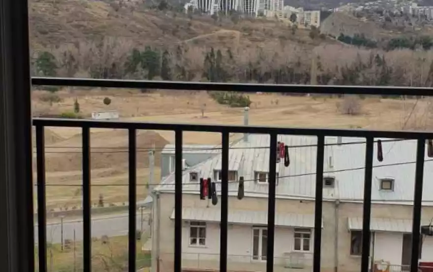 улица Кахабера Шеварденидзе, 3