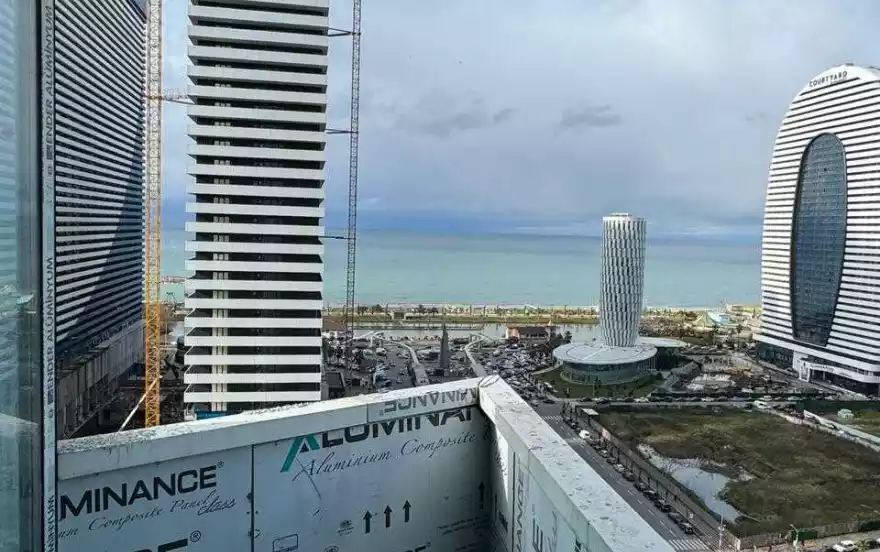 проспект Жиули Шартава, 7