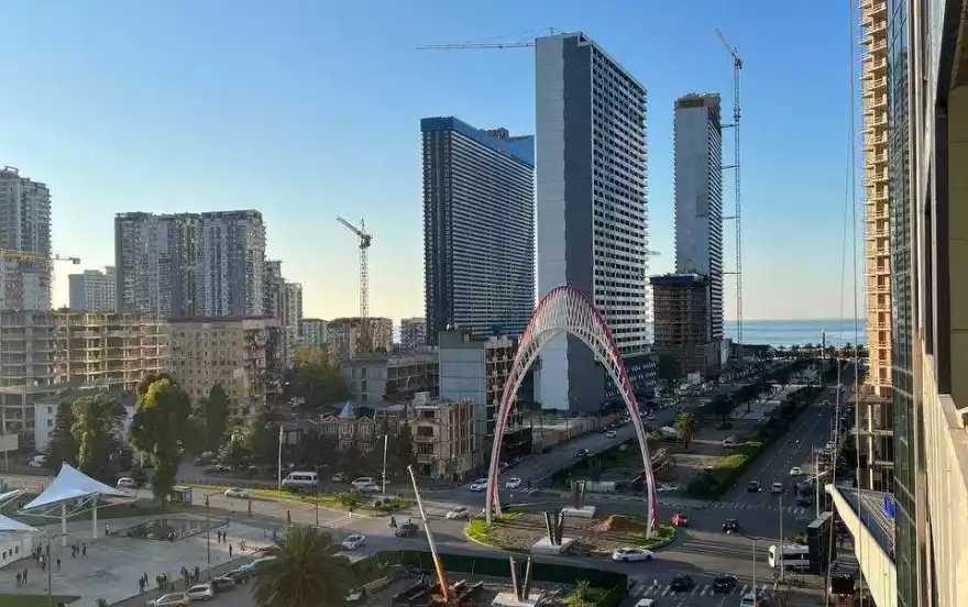 проспект Жиули Шартава, 16