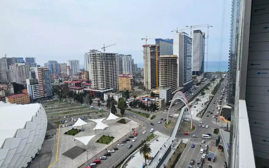 проспект Жиули Шартава, 16