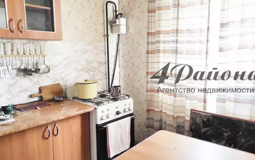 Мирный квартал, 7