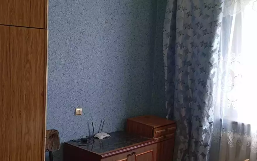 Мирный квартал, 11