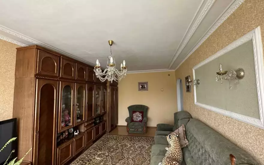 улица Ворошилова, 47