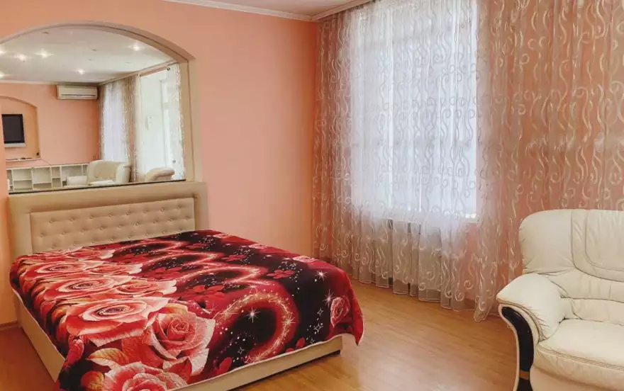 улица Айвазовского, 13