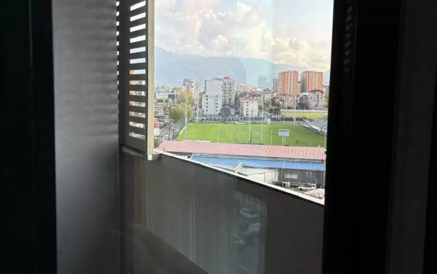 проспект Жиули Шартава, 32