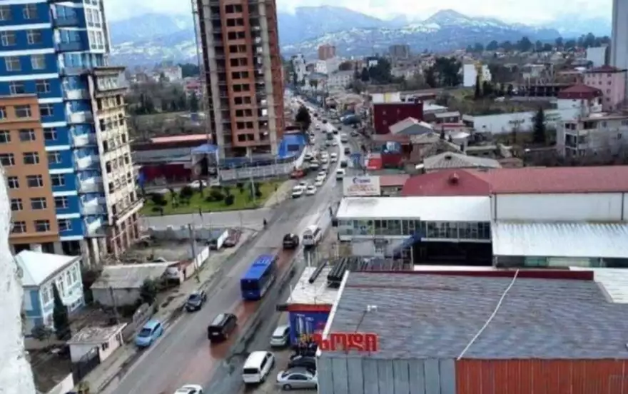 шоссе Аэропорта, 8