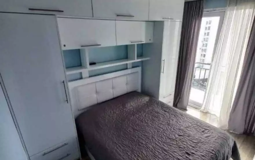 шоссе Аэропорта, 8