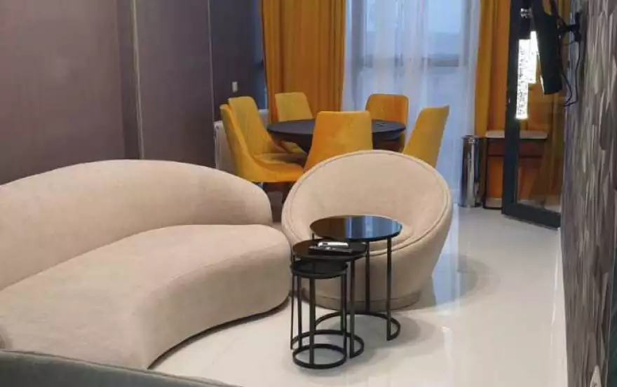 проспект Жиули Шартава, 32