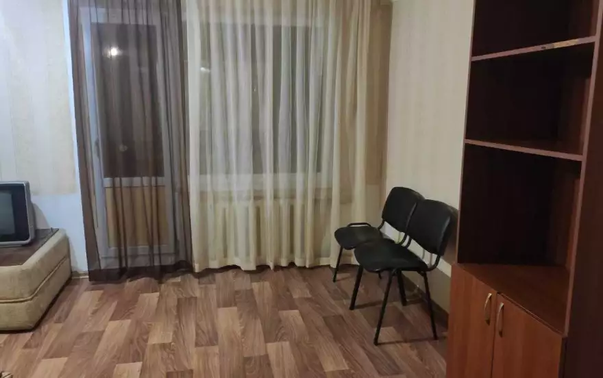 Жовтневый район
