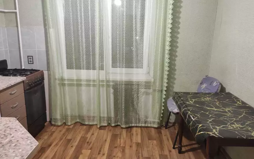 Жовтневый район