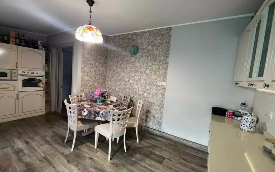 улица Петра Меликишвили, 30