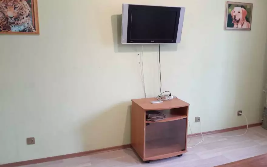 проспект Бардина, 10