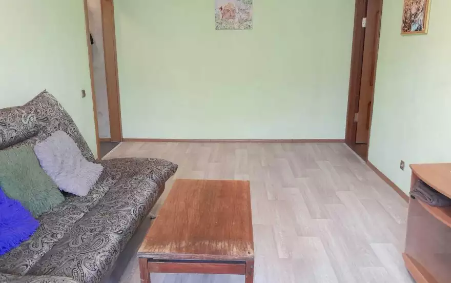 проспект Бардина, 10