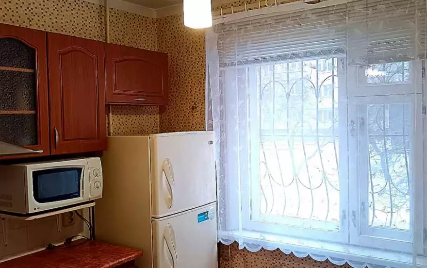 улица Героя России В.Н. Зозулина, 36
