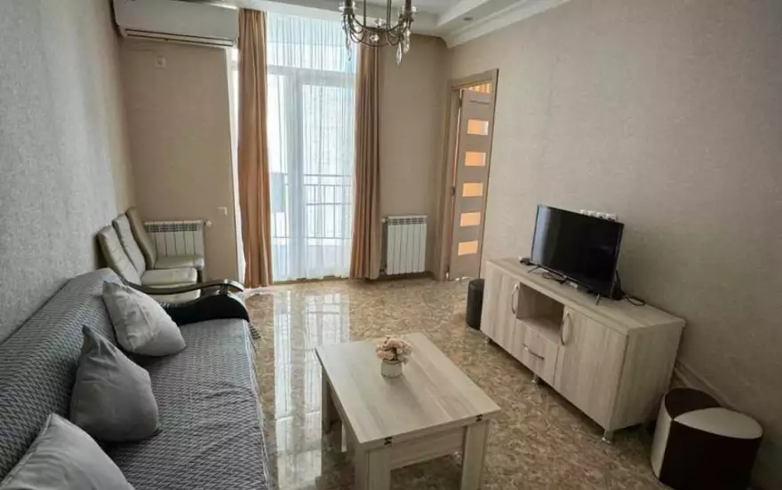 улица Шалвы Инасаридзе, 7